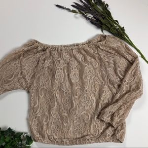 Poof Lace Top. Size M